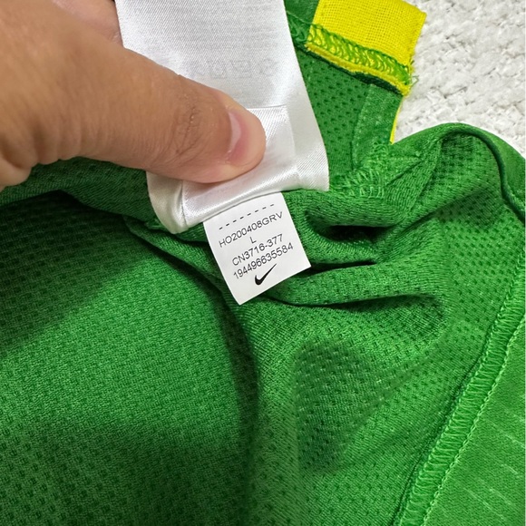 Nike Oregon Ducks Basketball Jersey #21 Dri-Fit Men’s Size Large - Picture 6 of 10